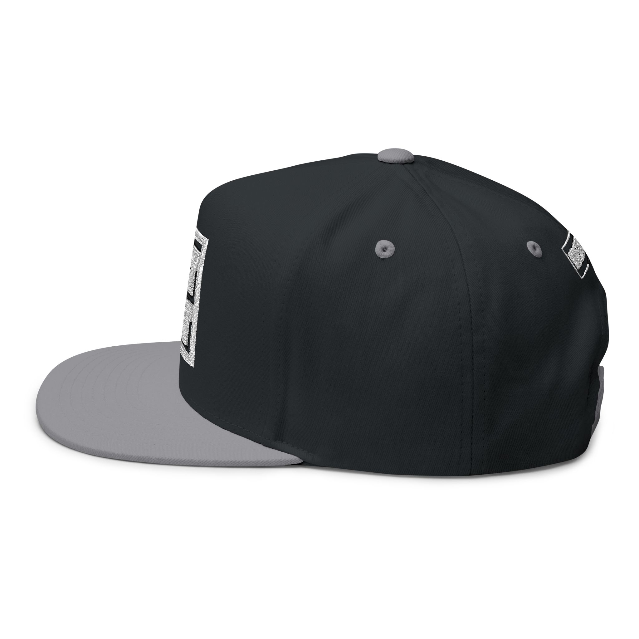 dstrkt streetwear embroidered snapback cap